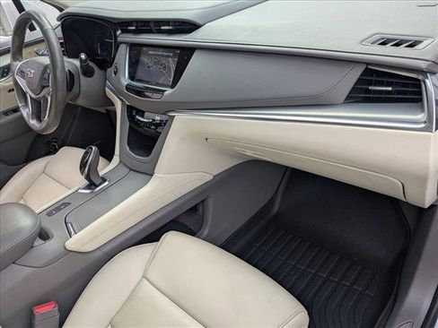 Used 2019 Cadillac XT5 Premium Luxury w/ Driver Assist Package image 21