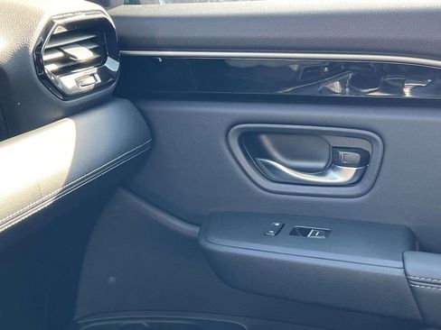 Used 2023 Honda Pilot Touring image 41