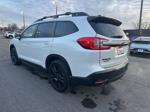 Used 2023 Subaru Ascent Onyx Edition image 5