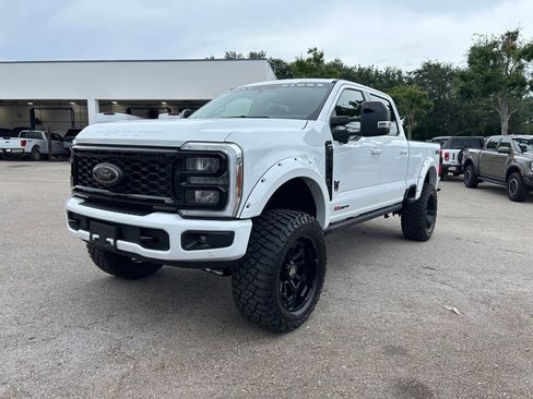 New 2026 Ford F250 Lariat w/ Black Appearance Package AWD/4WD image 1
