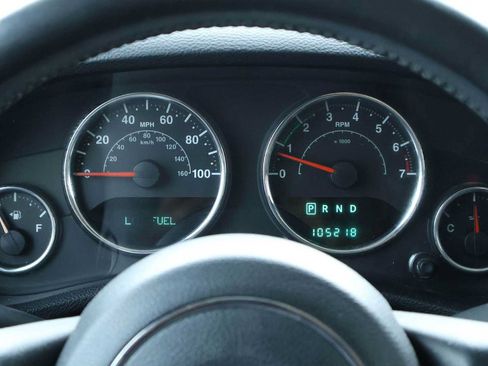 Used 2014 Jeep Wrangler Unlimited Sport w/ Quick Order Package 24S AWD/4WD image 18