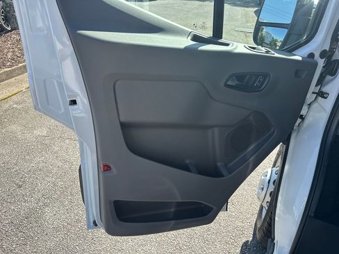 New 2026 Ford Transit 350 XLT RWD image 37