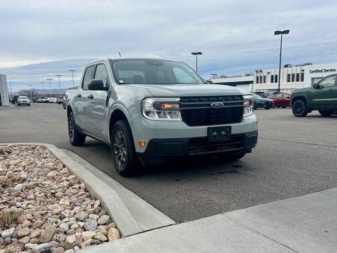 Used 2023 Ford Maverick XLT w/ Equipment Group 300A Standard image 3