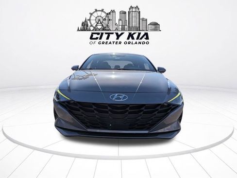 Used 2023 Hyundai Elantra SEL w/ Convenience Package FWD image 10