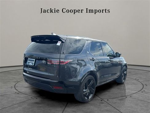 Used 2023 Land Rover Discovery HSE R-Dynamic image 5