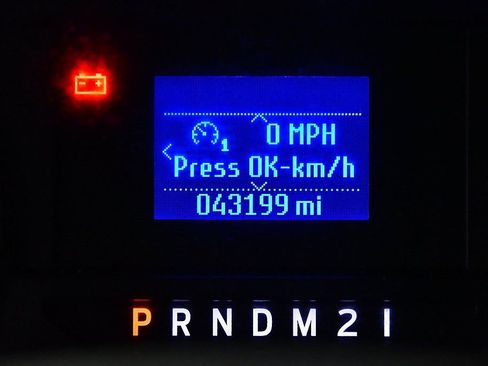 Used 2017 Ford F550 2WD Regular Cab Super Duty image 12