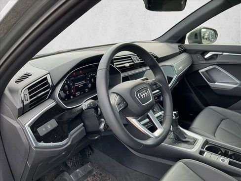 Used 2025 Audi Q3 2.0T Premium Plus w/ Premium Plus Package image 10