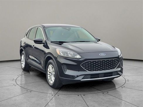 Certified 2020 Ford Escape SE image 14