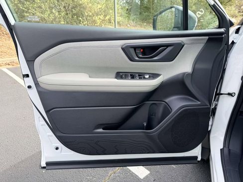 Used 2026 Subaru Forester image 14