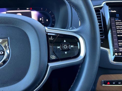 Used 2023 Volvo XC90 B6 Plus w/ Protection Package Premier image 22