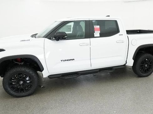 New 2026 Toyota Tundra Limited AWD/4WD image 5
