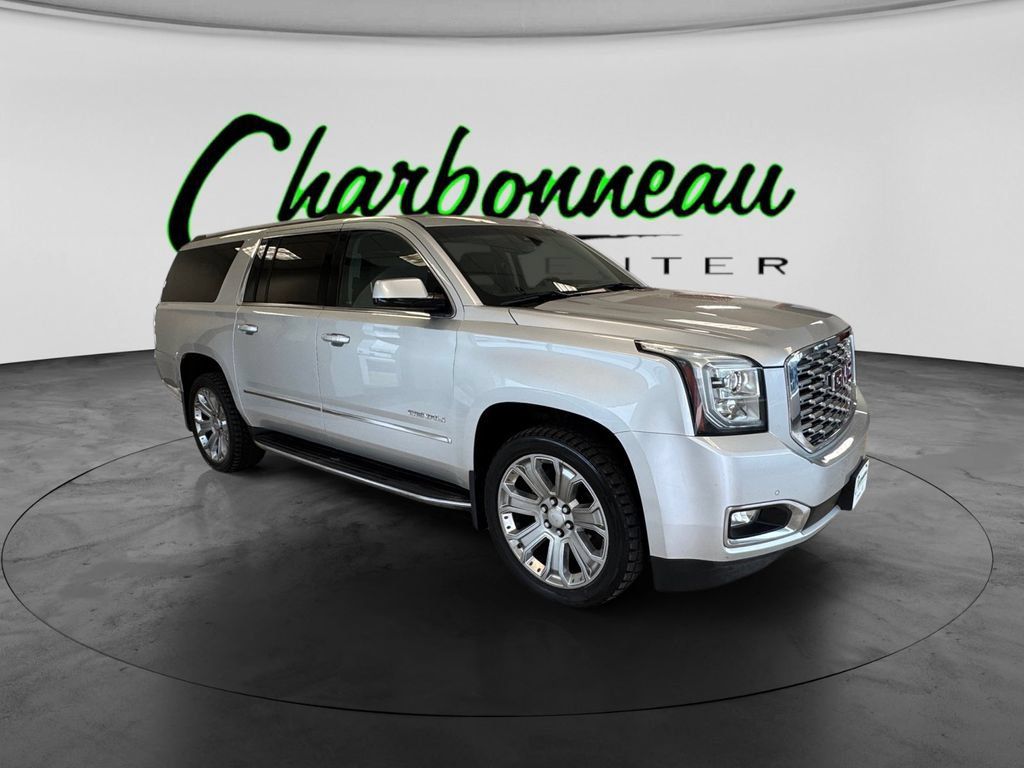 Used 2018 GMC Yukon XL Denali w/ Open Road Package AWD/4WD image 7