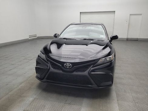 Used 2021 Toyota Camry SE FWD image 15