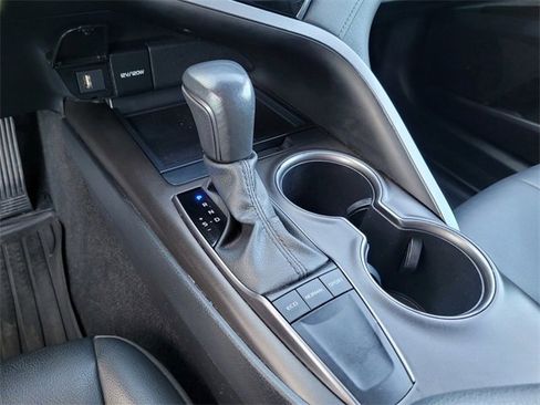 Used 2023 Toyota Camry SE image 21