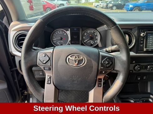 Used 2019 Toyota Tacoma SR5 RWD image 15