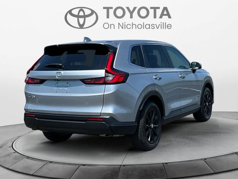 Used 2025 Honda CR-V EX image 6