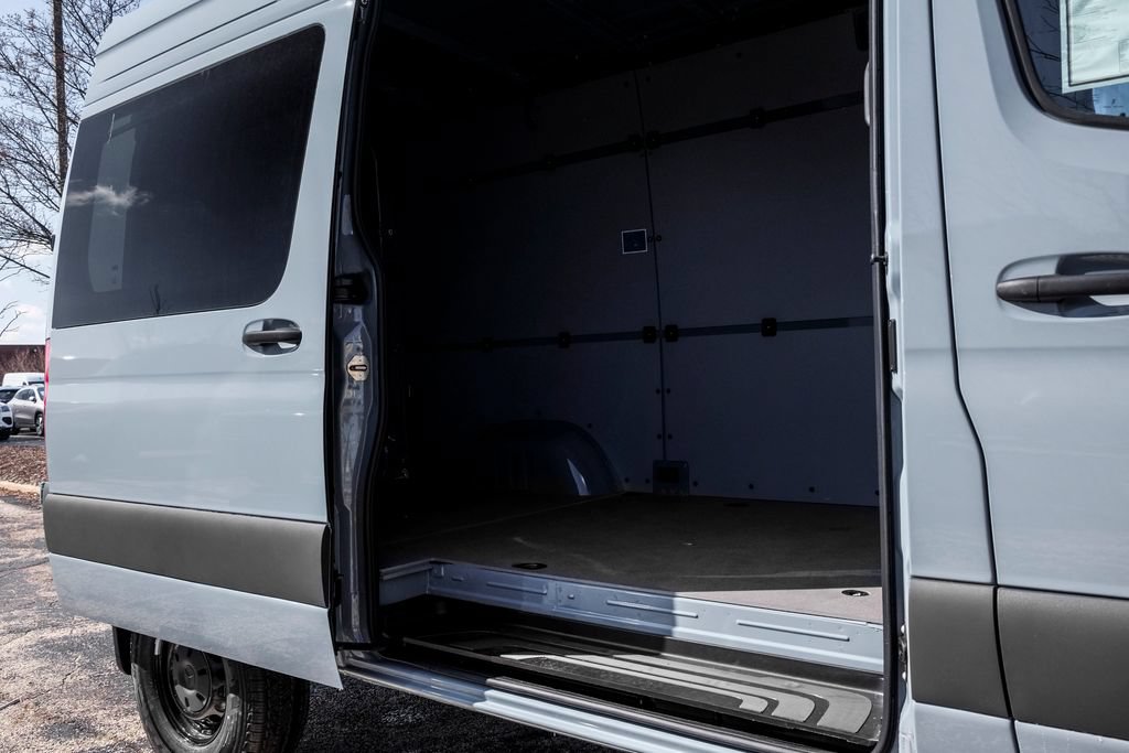 New 2026 Mercedes-Benz Sprinter 2500 image 10