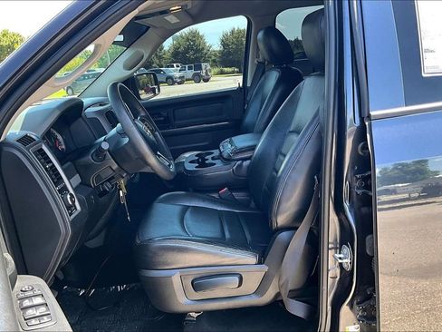 Used 2017 RAM 1500 Express w/ Express Value Package AWD/4WD image 24