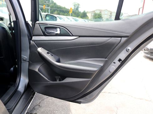 Used 2017 Nissan Maxima 3.5 SV image 20