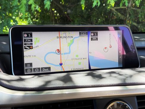 Used 2017 Lexus RX 450h AWD image 17