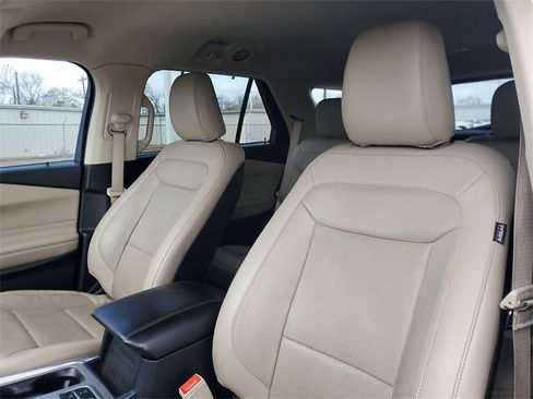 Used 2020 Ford Explorer Limited w/ Class III Trailer Tow Package image 17