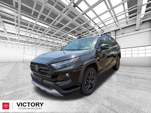 Used 2024 Toyota RAV4 Adventure AWD/4WD image 9