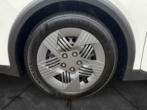 Used 2025 Kia K4 LX image 14