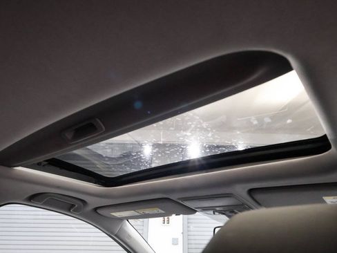 Used 2022 Honda CR-V EX-L image 20