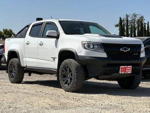 Used 2018 Chevrolet Colorado ZR2 w/ ZR2 Dusk Special Edition AWD/4WD image 10