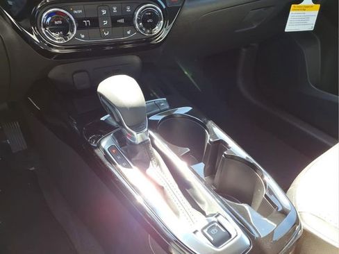 New 2026 Chevrolet Trax LT w/ Driver Confidence Package FWD image 7