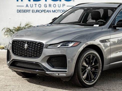 New 2026 Jaguar F-PACE R-Dynamic S image 2