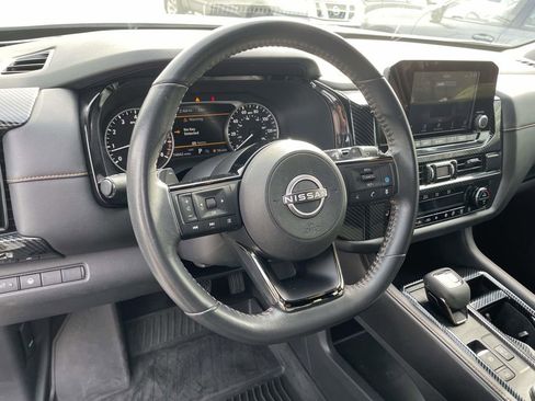 Used 2023 Nissan Pathfinder Rock Creek image 18