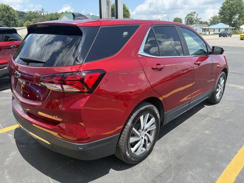 Used 2023 Chevrolet Equinox LT FWD image 5