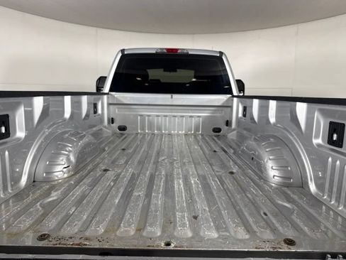 Used 2017 Ford F250 XL w/ Power Equipment Group AWD/4WD image 26