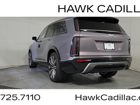 New 2026 Cadillac Vistiq Premium Luxury w/ LPO, Floor Liner Package AWD/4WD image 6