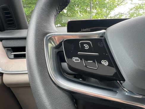 Certified 2025 Volvo EX90 Ultra AWD/4WD image 12