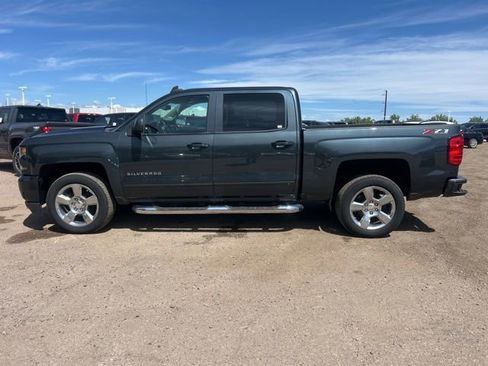 Used 2018 Chevrolet Silverado 1500 LT w/ All Star Edition AWD/4WD image 2