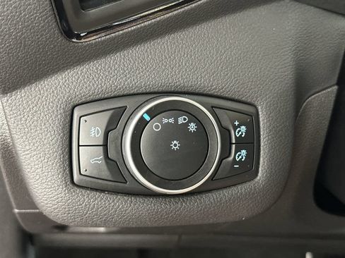 Used 2017 Ford Escape Titanium AWD/4WD image 20