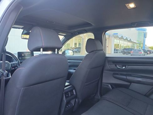 Used 2024 Honda CR-V Sport image 13