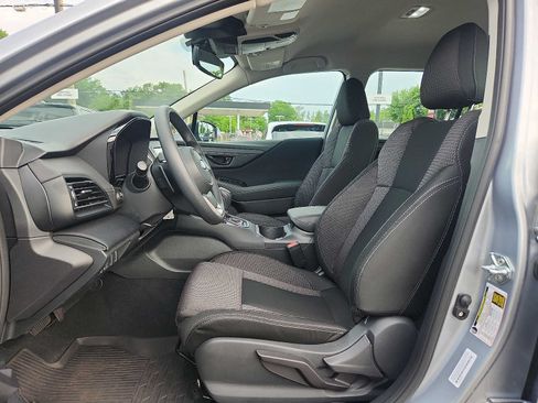 Used 2025 Subaru Outback AWD/4WD image 13