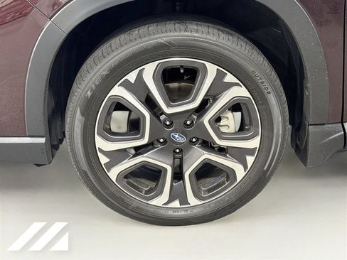 Used 2023 Subaru Ascent Touring AWD/4WD image 35