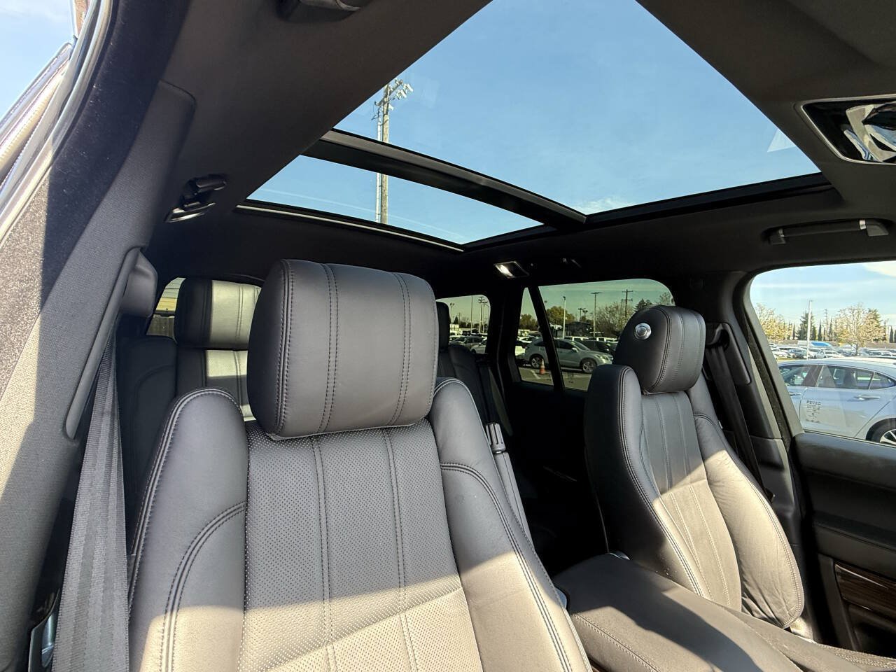 Used 2016 Land Rover Range Rover Supercharged AWD/4WD image 21