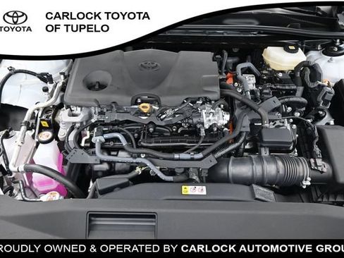 Used 2026 Toyota Camry SE FWD image 13