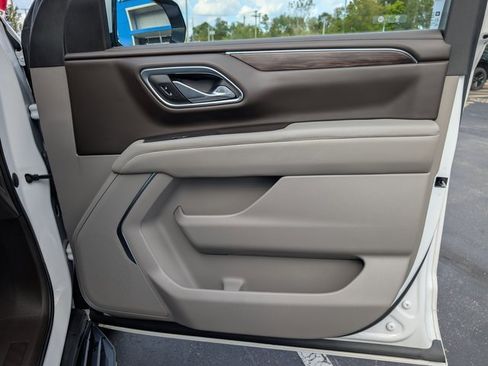 Used 2023 Chevrolet Tahoe LS image 13