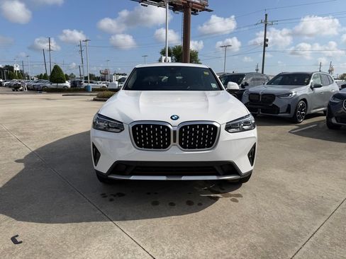 Certified 2023 BMW X4 xDrive30i w/ Premium Package AWD/4WD image 4