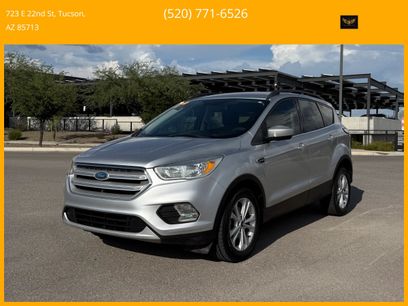 Used 2018 Ford Escape SE w/ SE Sync 3 Package