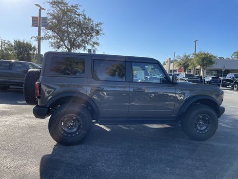 New 2025 Ford Bronco Outer Banks w/ Sasquatch Package image 8