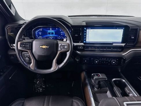 Used 2022 Chevrolet Silverado 1500 High Country RWD image 26