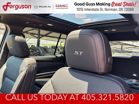 New 2026 Buick Enclave Sport Touring w/ Super Cruise Package FWD image 17