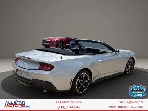 Used 2024 Ford Mustang Convertible RWD image 8